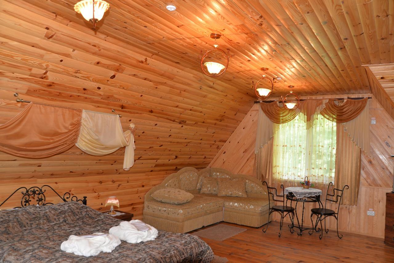 Galicky Dvir Hotel Świtaź Zewnętrze zdjęcie