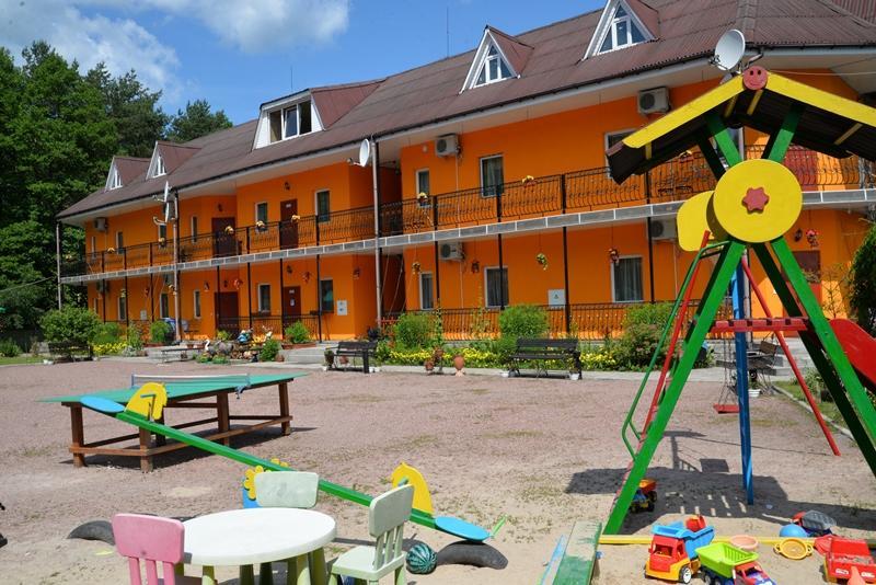 Galicky Dvir Hotel Świtaź Zewnętrze zdjęcie